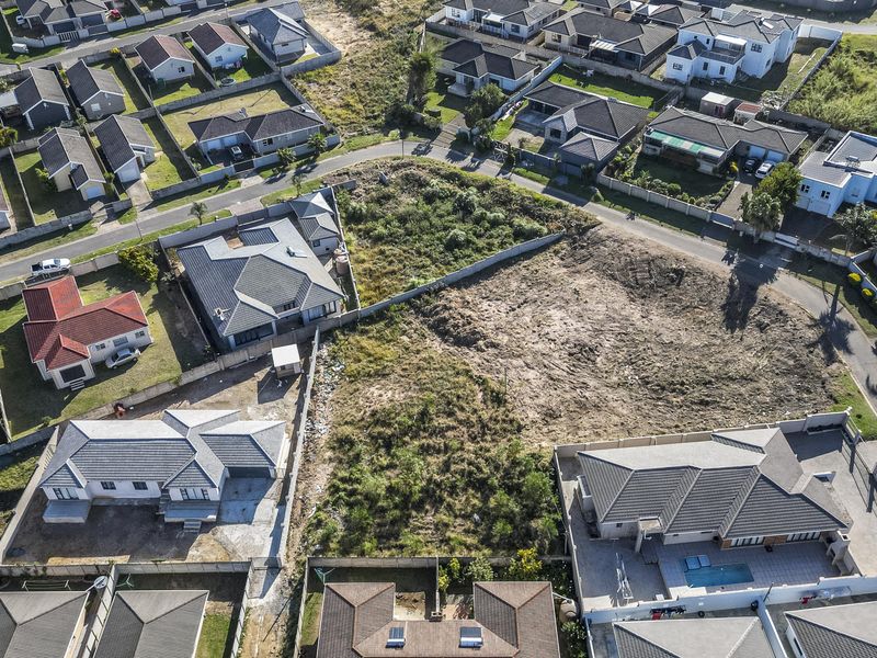 Perfect Location, Endless Potential! - Photo 4