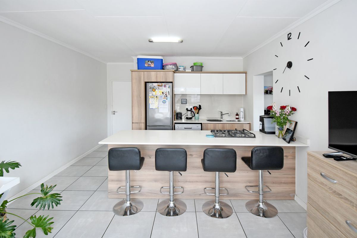 Fall in Love with this Modern 1-Bedroom Apartment in the Luxurious The Whisken Apartment Complex. - Photo 2