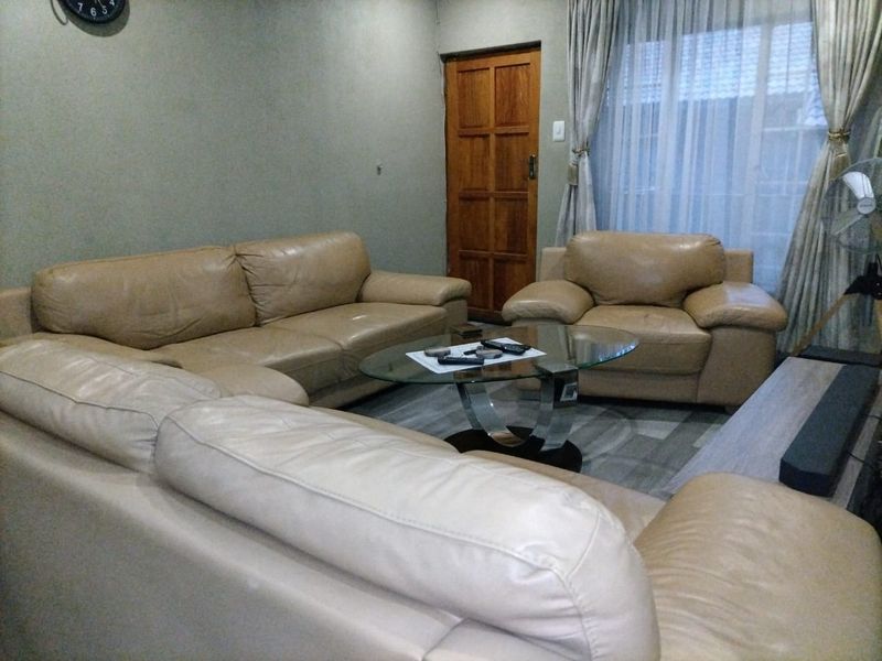 Beautiful and Neat 3-Bedroom Apartment in Secure Complex - Photo 6