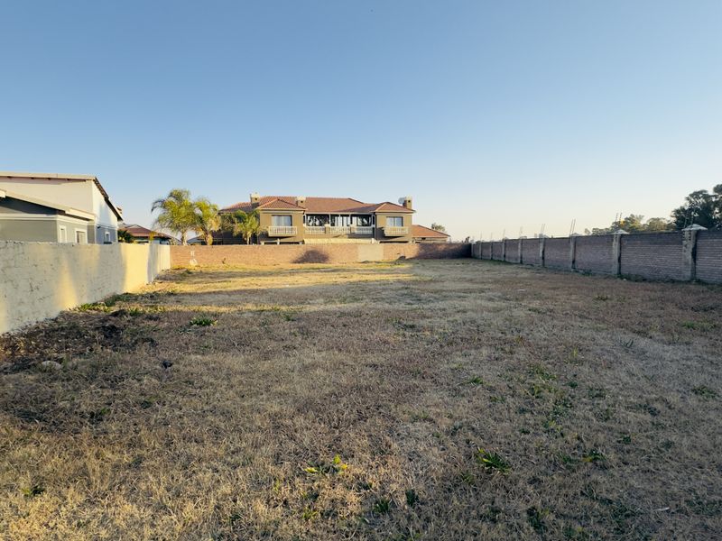 Vacant Land for Sale in Secure Helderwyk Estate - Photo 9