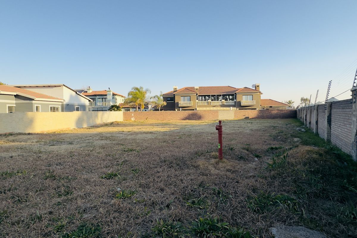 Vacant Land for Sale in Secure Helderwyk Estate - Photo 2