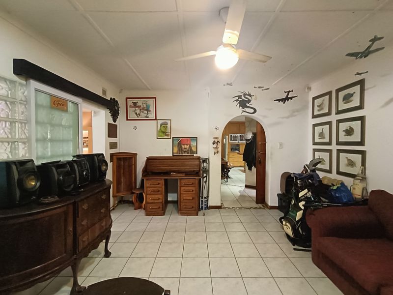 Stylish Family Home with Entertainment Appeal - Photo 9