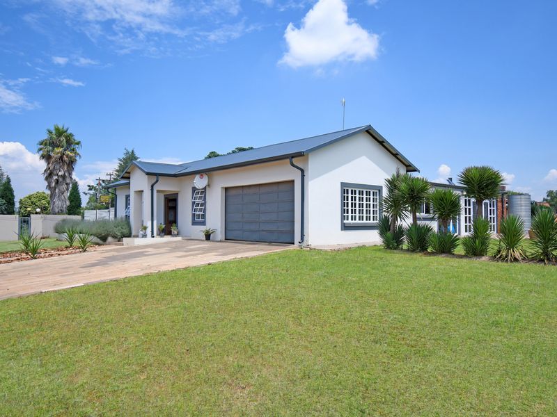 Three-bedroom house for sale in Gerardsville - Photo 3