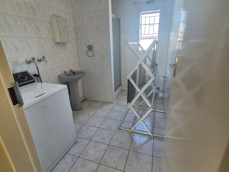 3 Bedroom Apartment for Sale with River Views - Edge on the Vaal - Photo 10