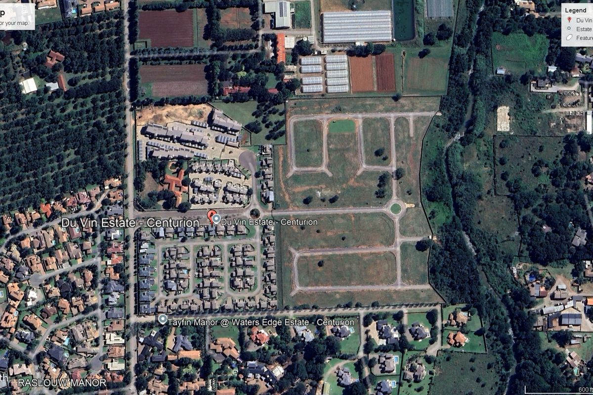 An aerial satellite view showing the layout of Du Vin Estate in Centurion, including residential plots, road infrastructure, and surrounding neighborhood context.