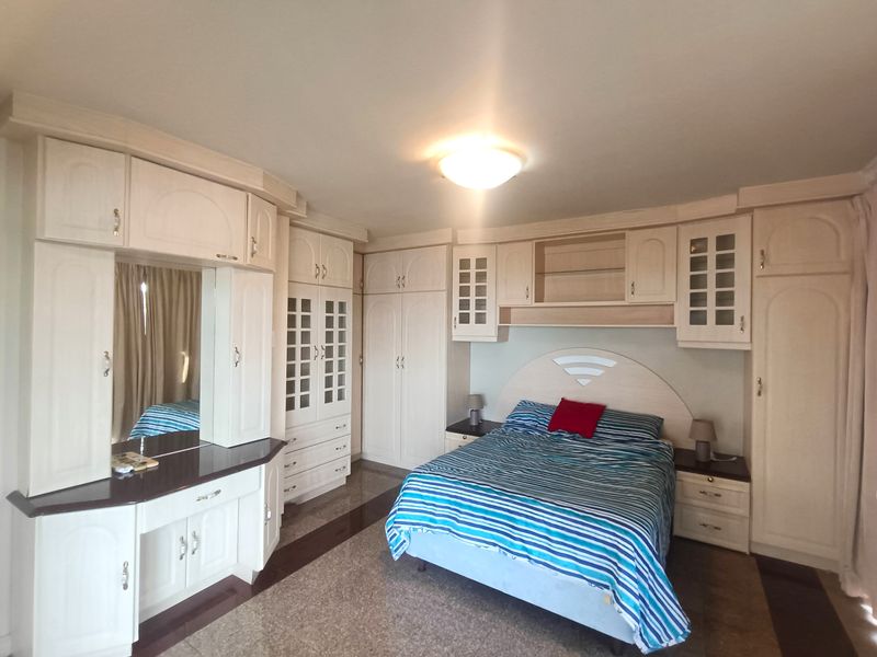 Luxurious Waterfront Living in Mzingazi - Photo 6