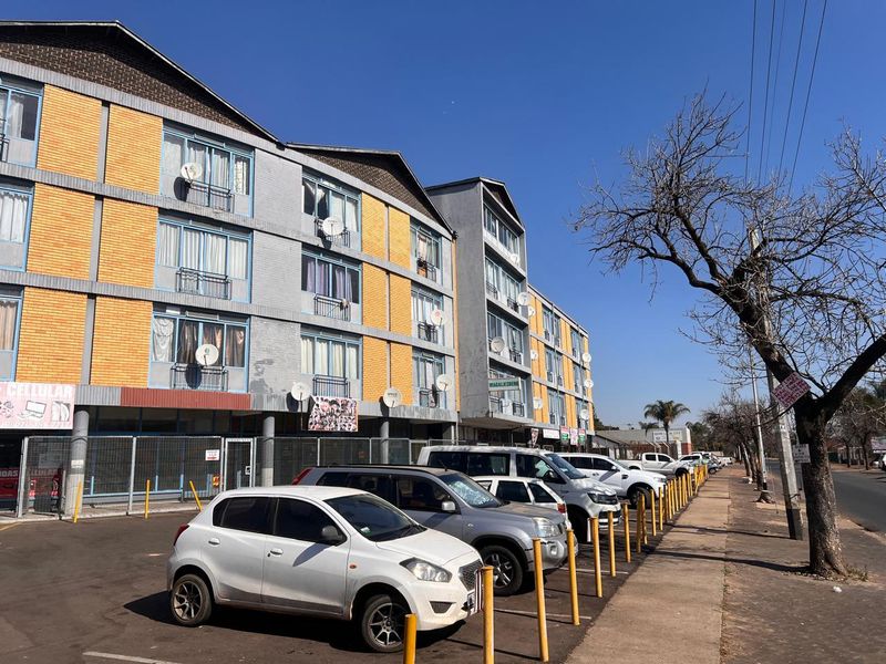 Cozy 1-Bedroom flat in Gezina - Photo 2