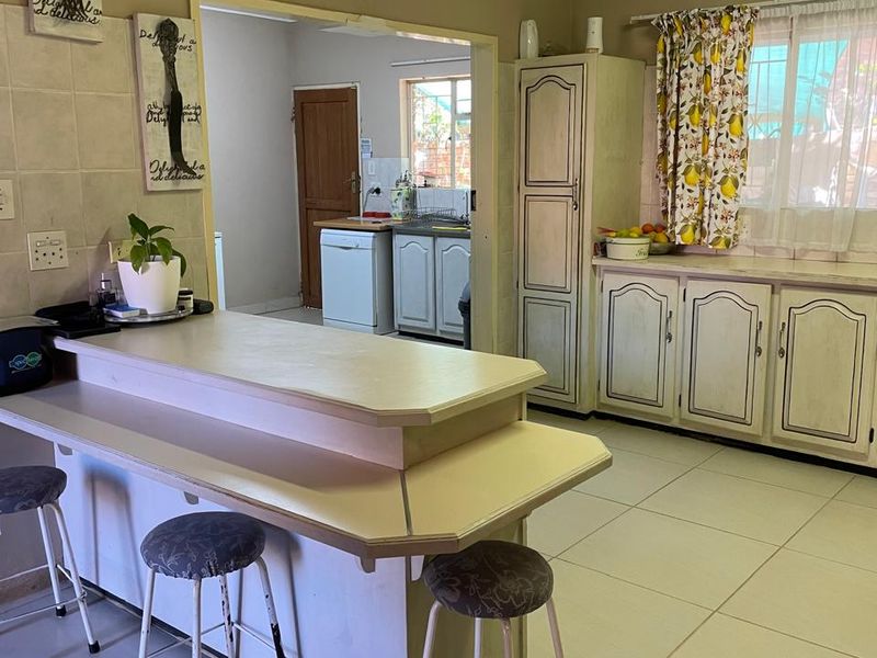 Spacious Living in the Heart of Groblersdal – Your Dream Home Awaits! - Photo 10