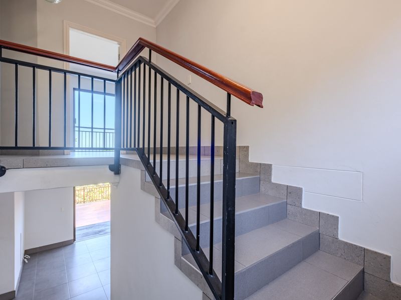 Freestanding Duplex in Secure Estate with Sweeping Sea and Valley Views - Photo 10