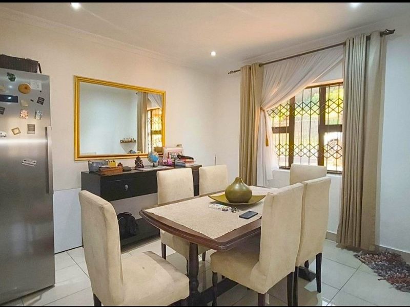 3 Bedroom House for Sale - Photo 8