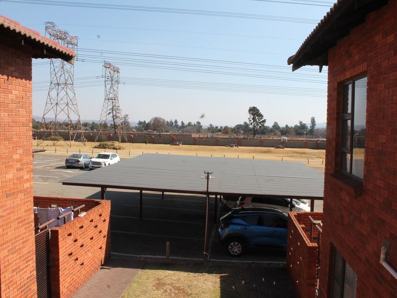 Stunning 2-bedroom sectional title for sale in Albertsdal, Alberton—modern living awaits you! - Photo 3