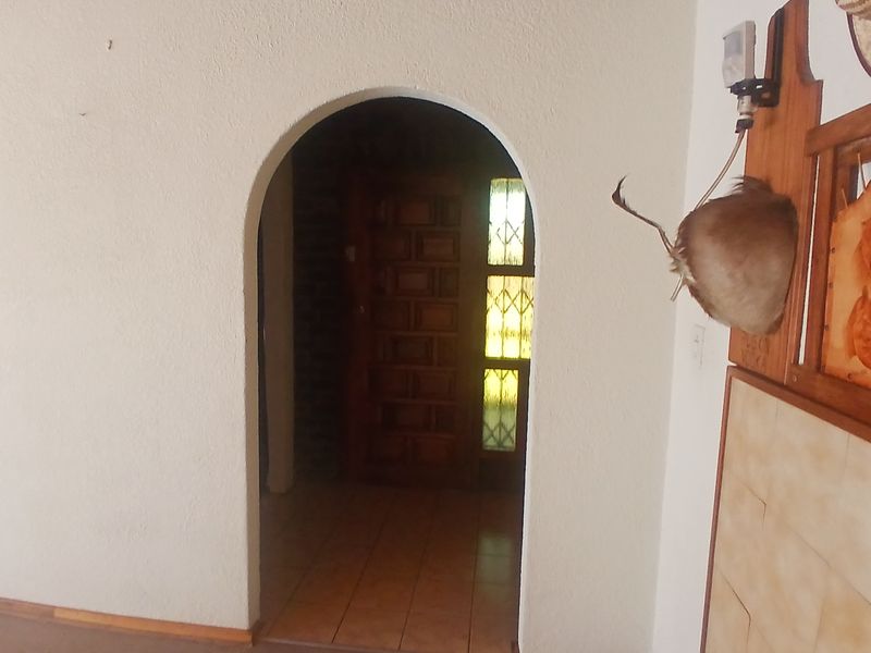 Start Your Family's Next Chapter in This Inviting Home in Leslie Ext 3 - Photo 10