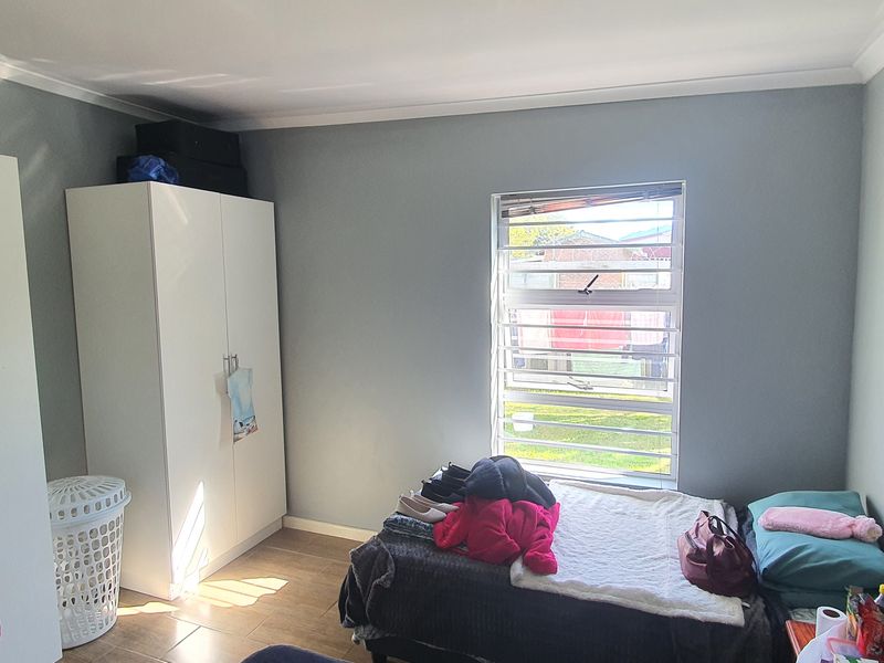 2 Bedroom House For sale - Photo 10