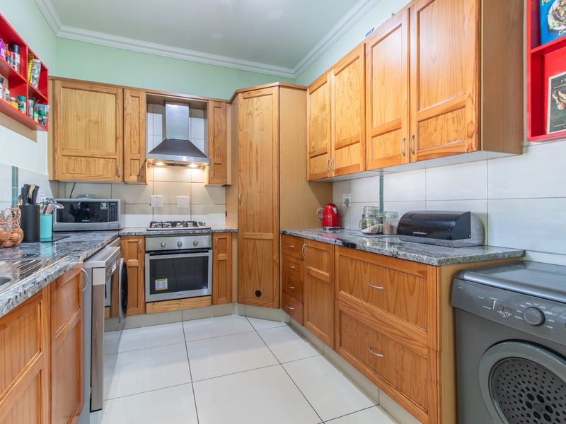 Experience Elevated Living in this Contemporary Townhouse! - Photo 8