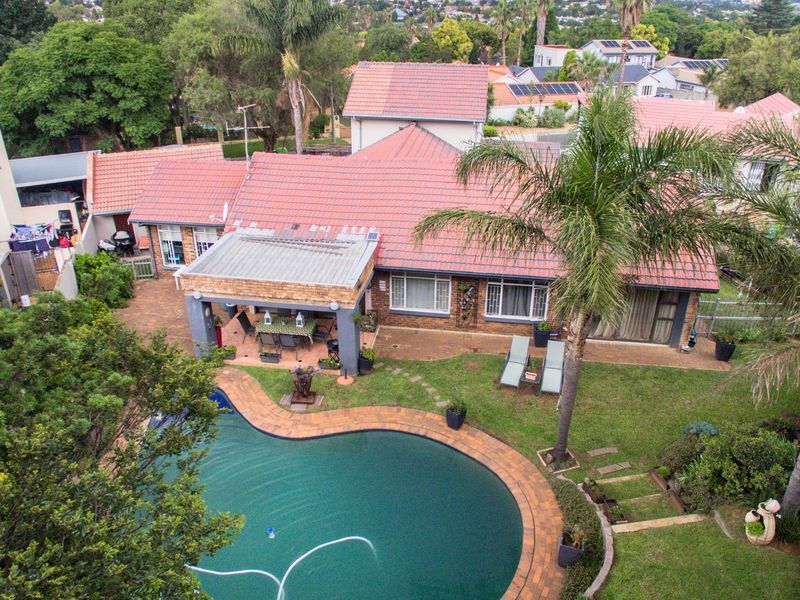 Discover Refined Family Living in a Premier Boomed Area! - Photo 3