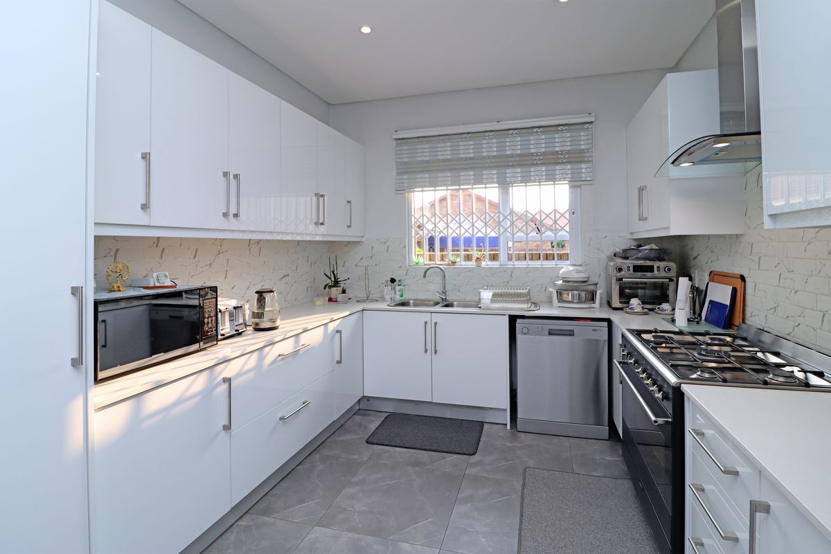 VORNA VALLEY - Photo 3