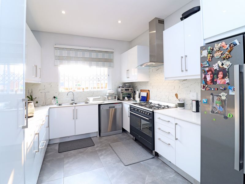 VORNA VALLEY - Photo 4