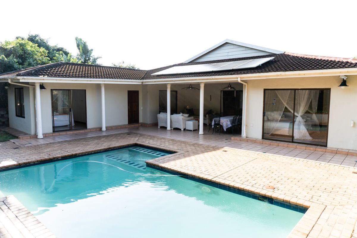 Elegant Double-Storey Residence with Exceptional Features and Coastal Tranquility - Photo 3