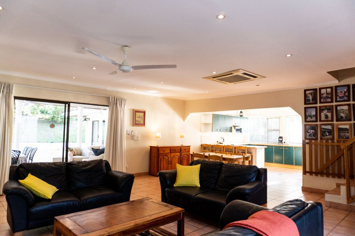 Elegant Double-Storey Residence with Exceptional Features and Coastal Tranquility - Photo 5
