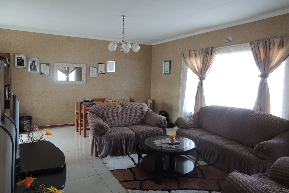 Endless Potential in a Prime, Family-Friendly Location! - Photo 2