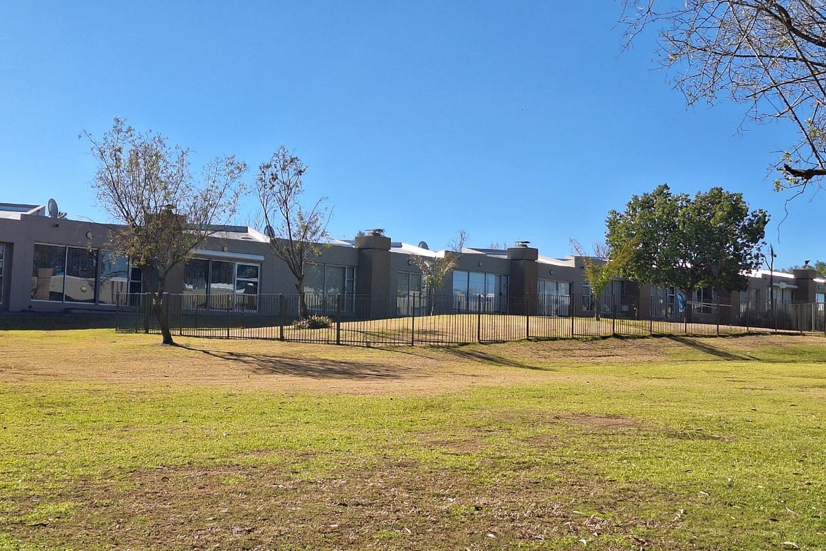 Scale Down or Enjoy Weekends - Photo 5