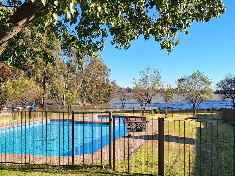 Scale Down or Enjoy Weekends - Photo 3