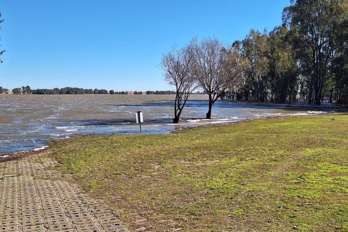 Scale Down or Enjoy Weekends - Photo 2