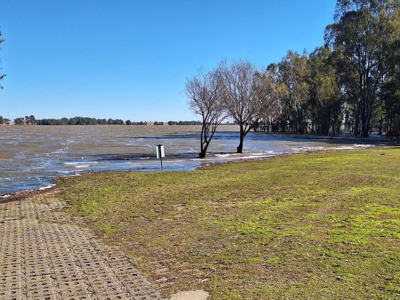 Scale Down or Enjoy Weekends - Photo 2