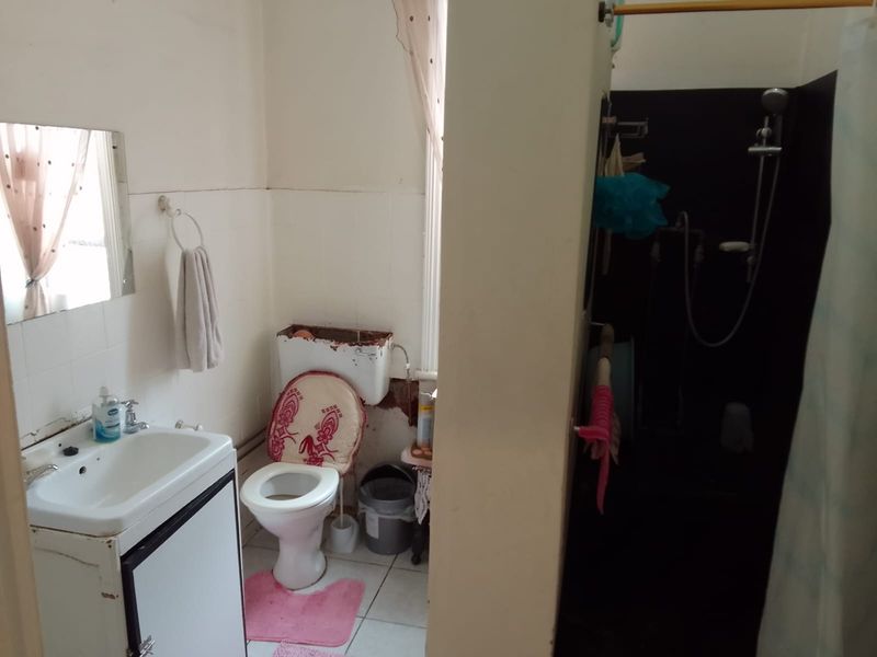 Farm Style - Fixer-Upper Full of Potential! - Photo 8