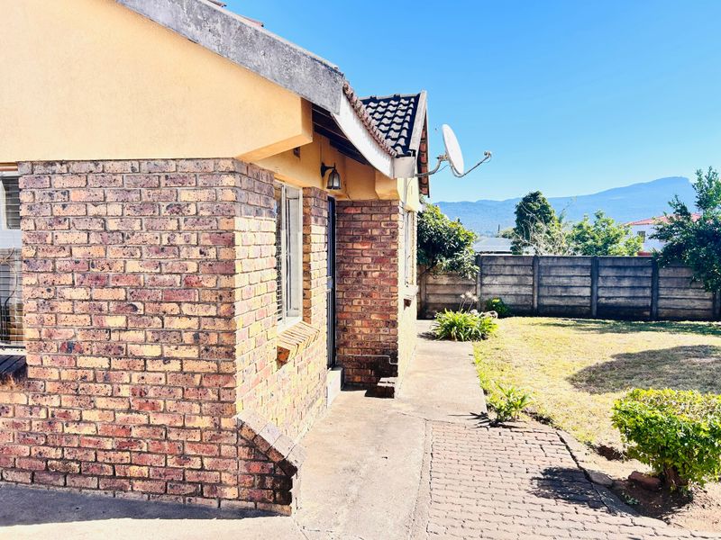 House at Makhado Park for sale Louis Trichardt - Photo 2