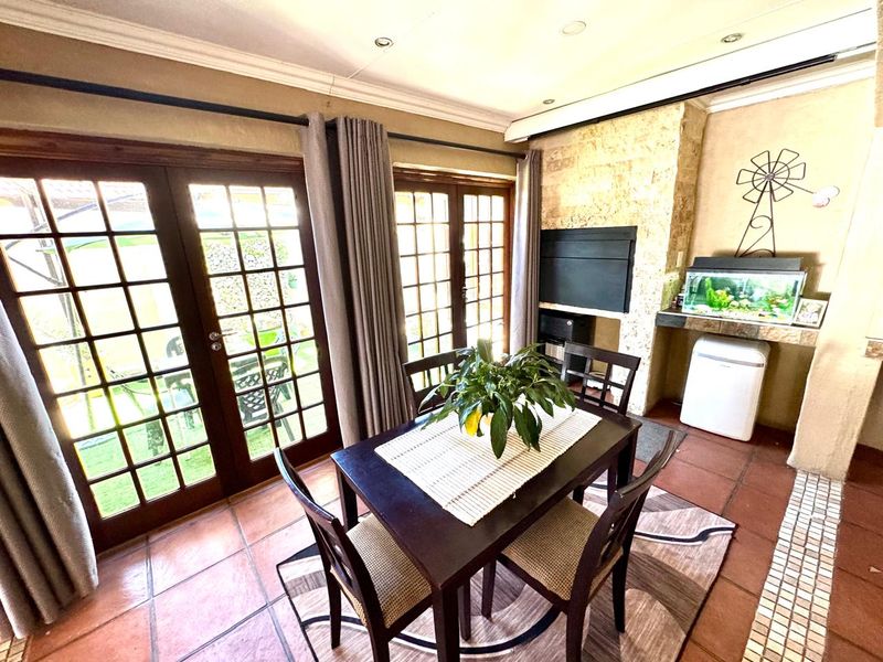 Spacious and private Tuscan style three bedroom home for sale in Secunda - Photo 9