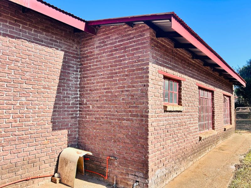 Dual-Living Investment Opportunity! FOR SALE - Photo 2