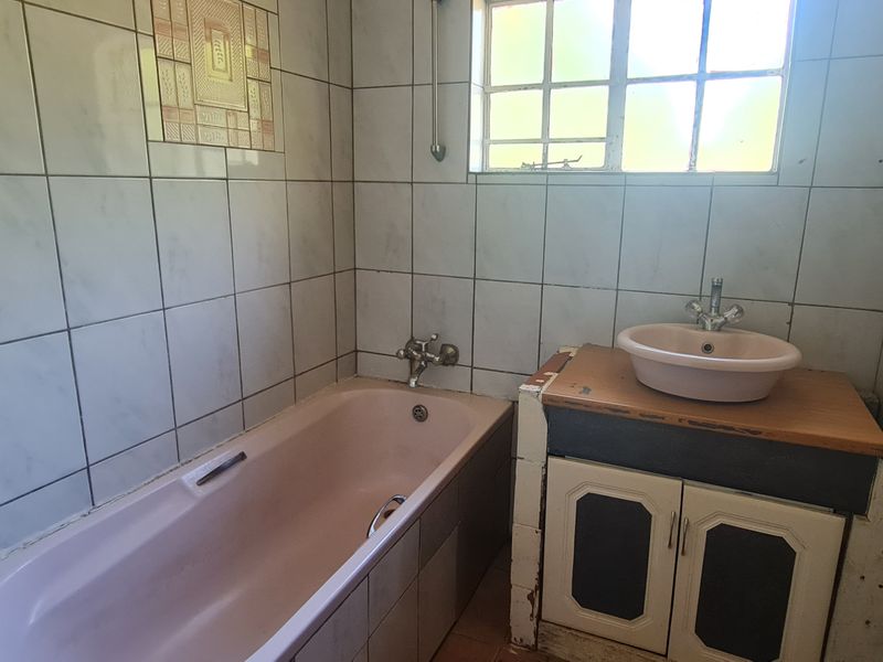 Dual-Living Investment Opportunity! FOR SALE - Photo 6