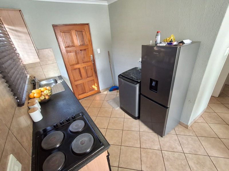 Estate living in Theresapark - Photo 4