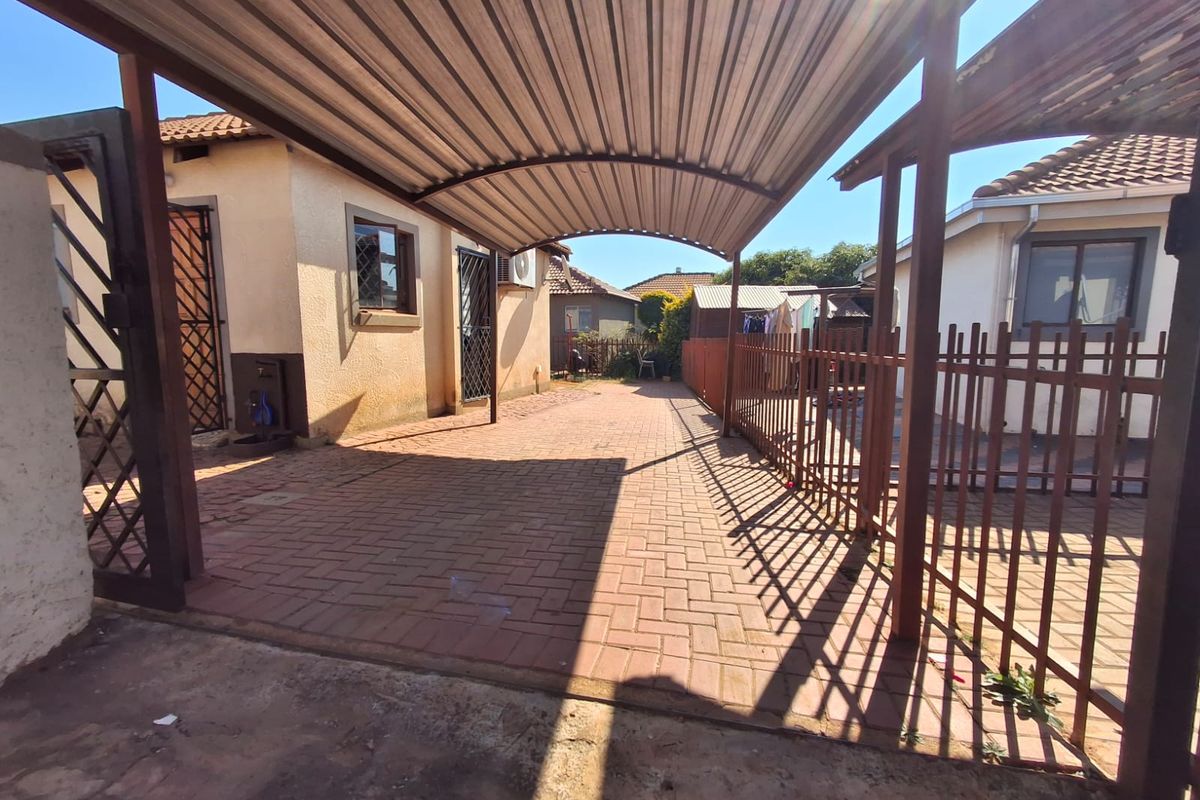 Estate living in Theresapark - Photo 2