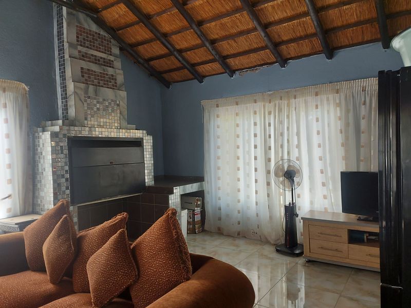 SECURE COMPLEX LIVING AT EAST END - Photo 6