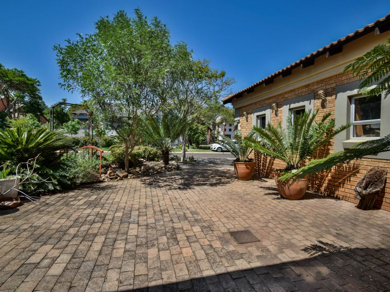 Double-Story Home with Pool in Sought-After Midstream Proper Estate - Photo 4