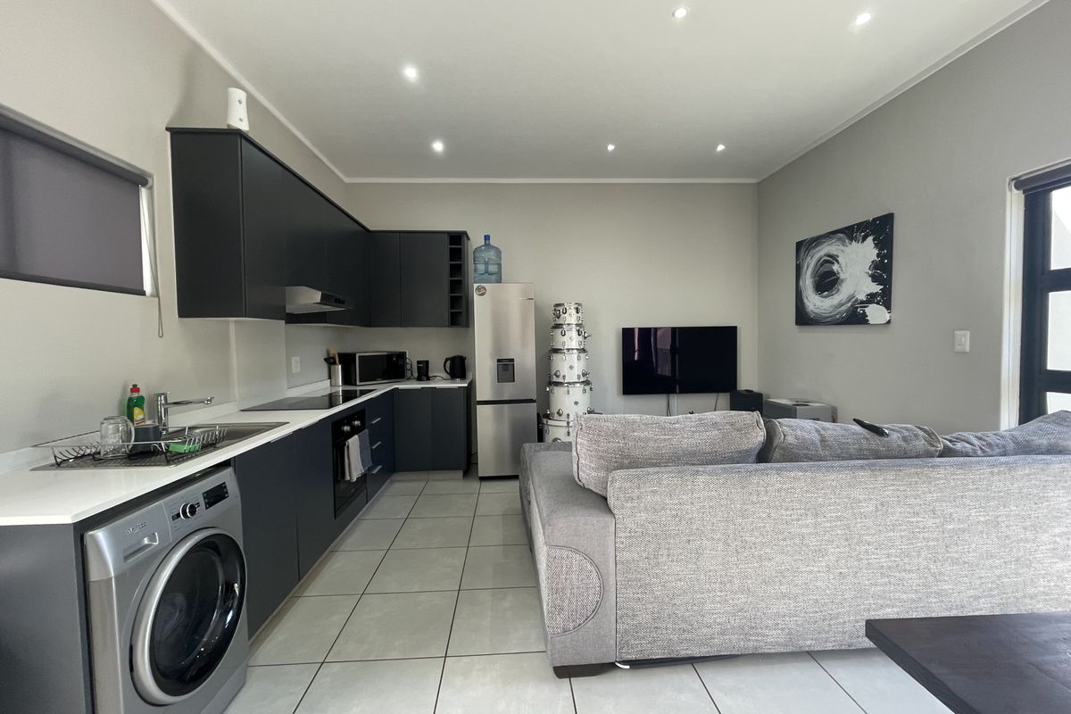 Hassle-free living - Photo 2