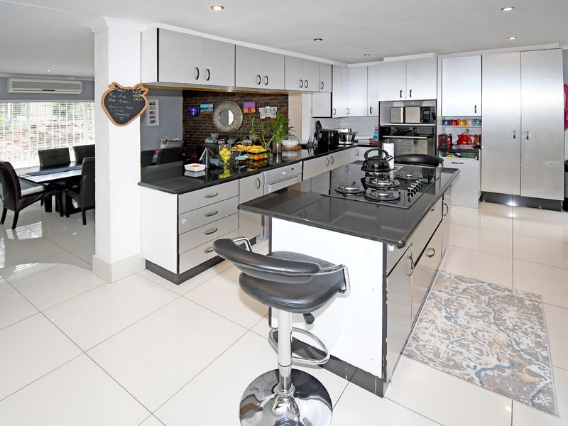 VORNA VALLEY, MIDRAND - Photo 9