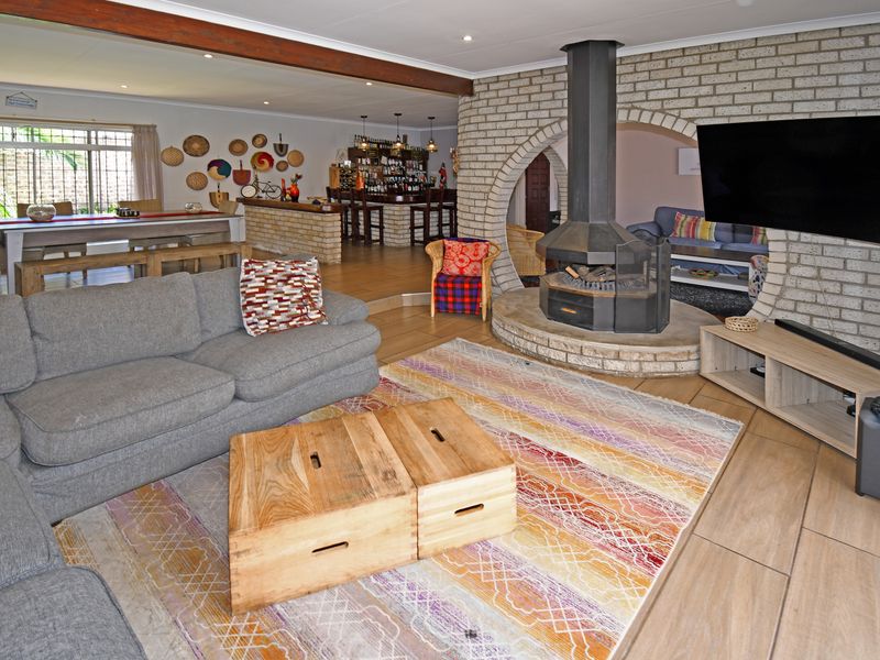 Spacious 4-Bed Gem in a Prime Suburb – Your Dream Home Awaits - Photo 10