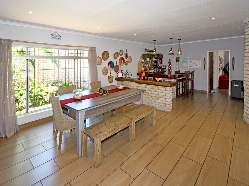 Spacious 4-Bed Gem in a Prime Suburb – Your Dream Home Awaits - Photo 6