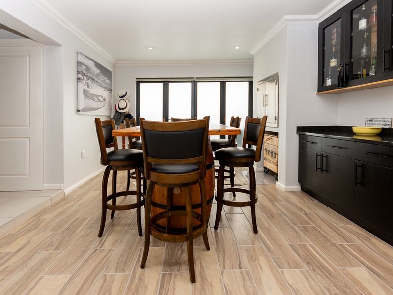 Modern Home in Admiral Island, Port Owen – A Rare Find - Photo 5