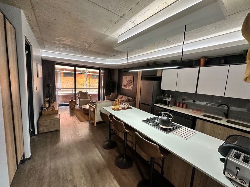 Luxury Designed with Distinction!! - Photo 4