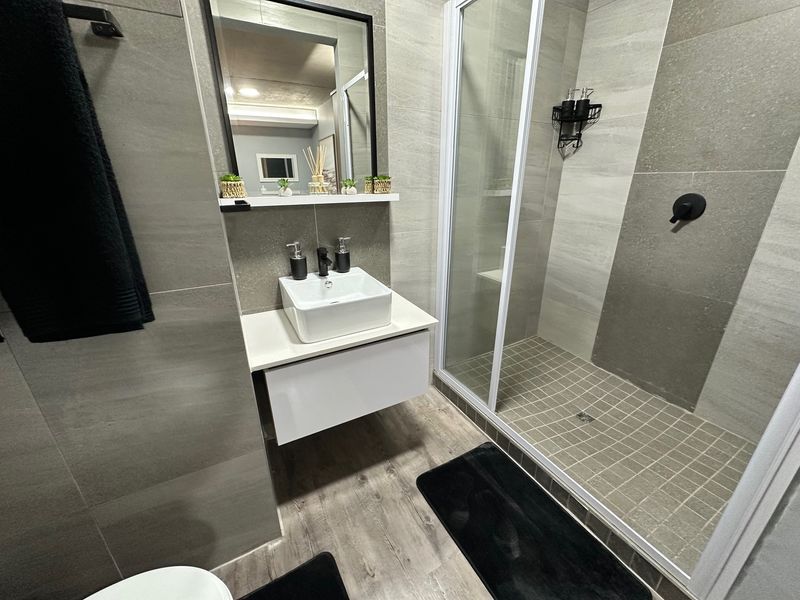 Luxury Designed with Distinction!! - Photo 10