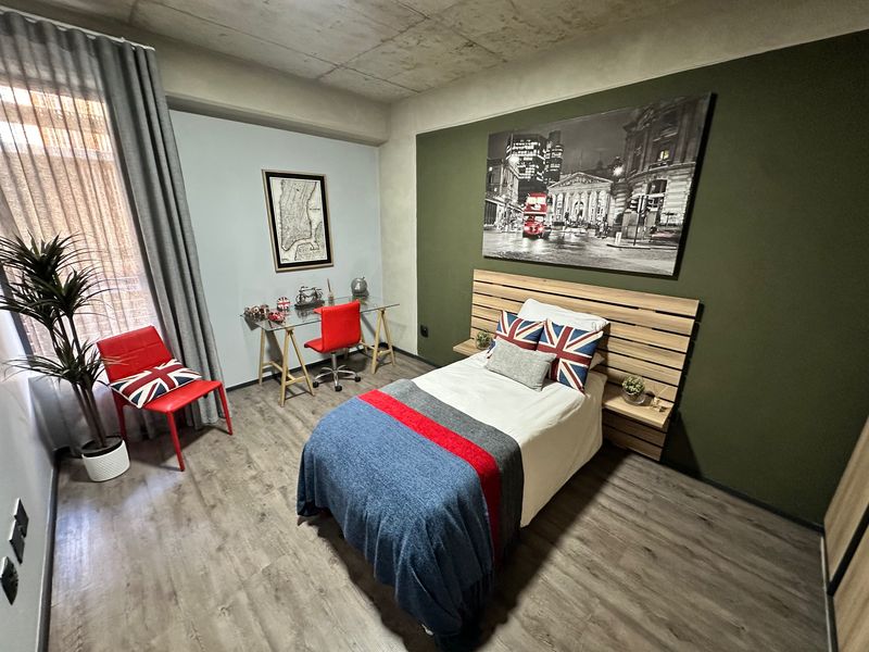 Luxury Designed with Distinction!! - Photo 7