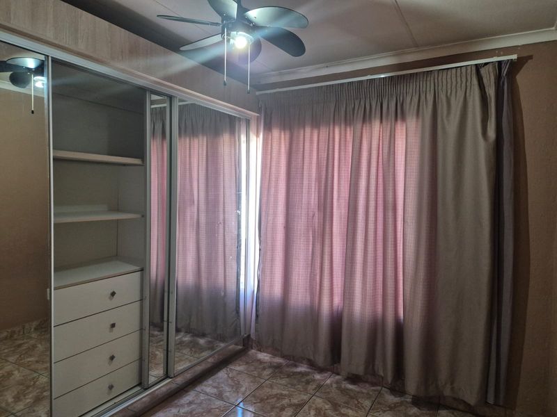 WHERE COMFORT MEETS CONVENIENCE—WELCOME HOME! - Photo 8