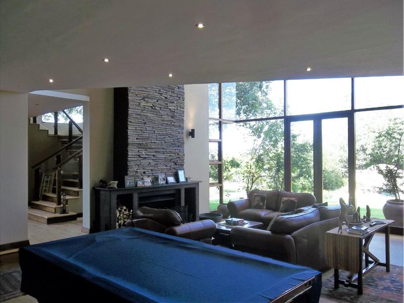 You asked for it - we found it! - the perfect family home in the lap of the luxurious Saddlebrook - Photo 9