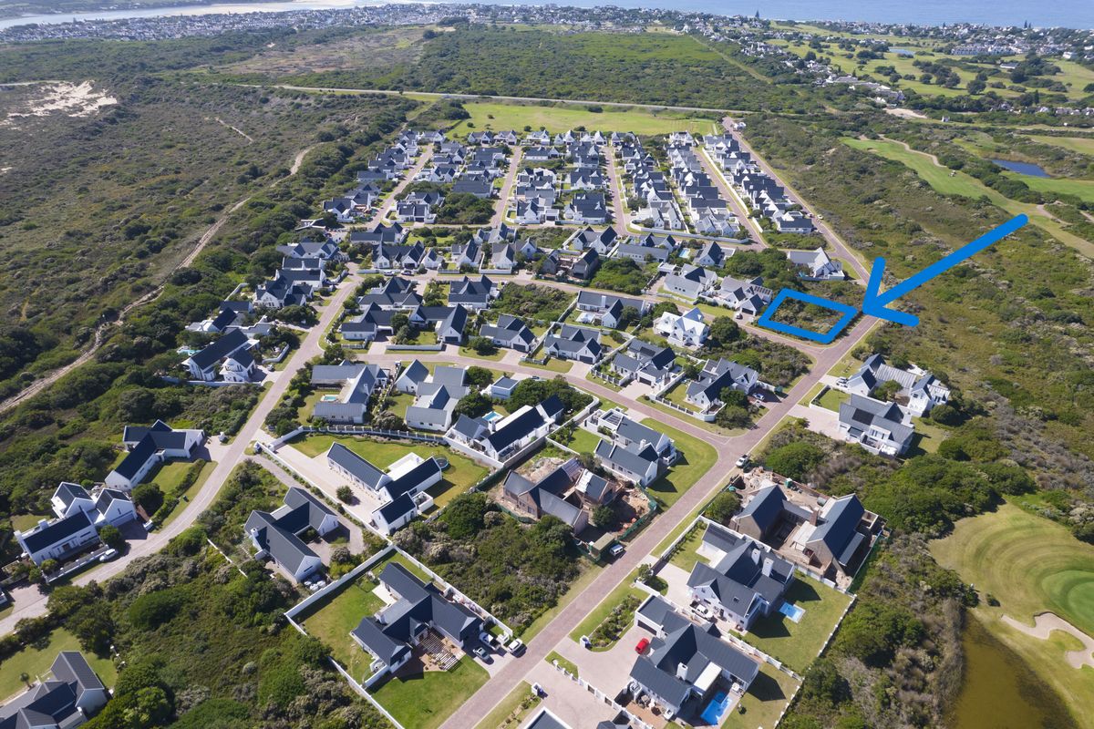 Seize this incredible opportunity to build your dream home on a spacious 850 sq/m level corner plot - Photo 3