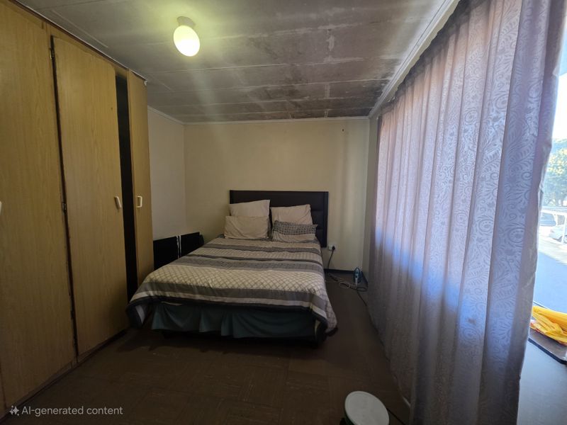 Great Potential | 2-Bedroom Flat - Photo 5