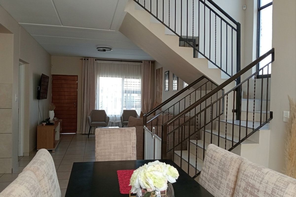 You’ll Want To Live Here! - Photo 4